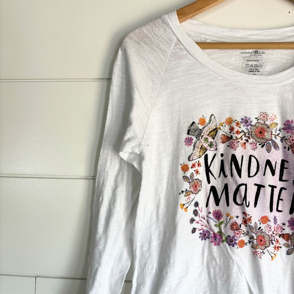 Natural Life Quarter Sleeve Tee - Picture 2 of 5